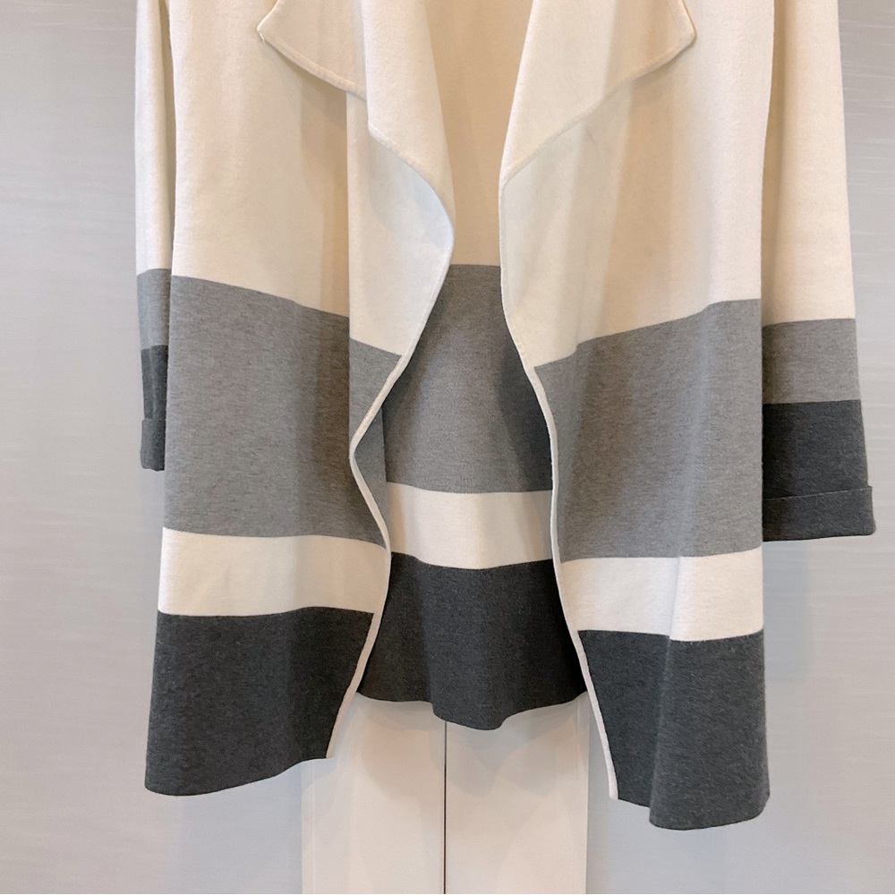 💖HOST PICK💖WHBM Jacket - Picture 3 of 8